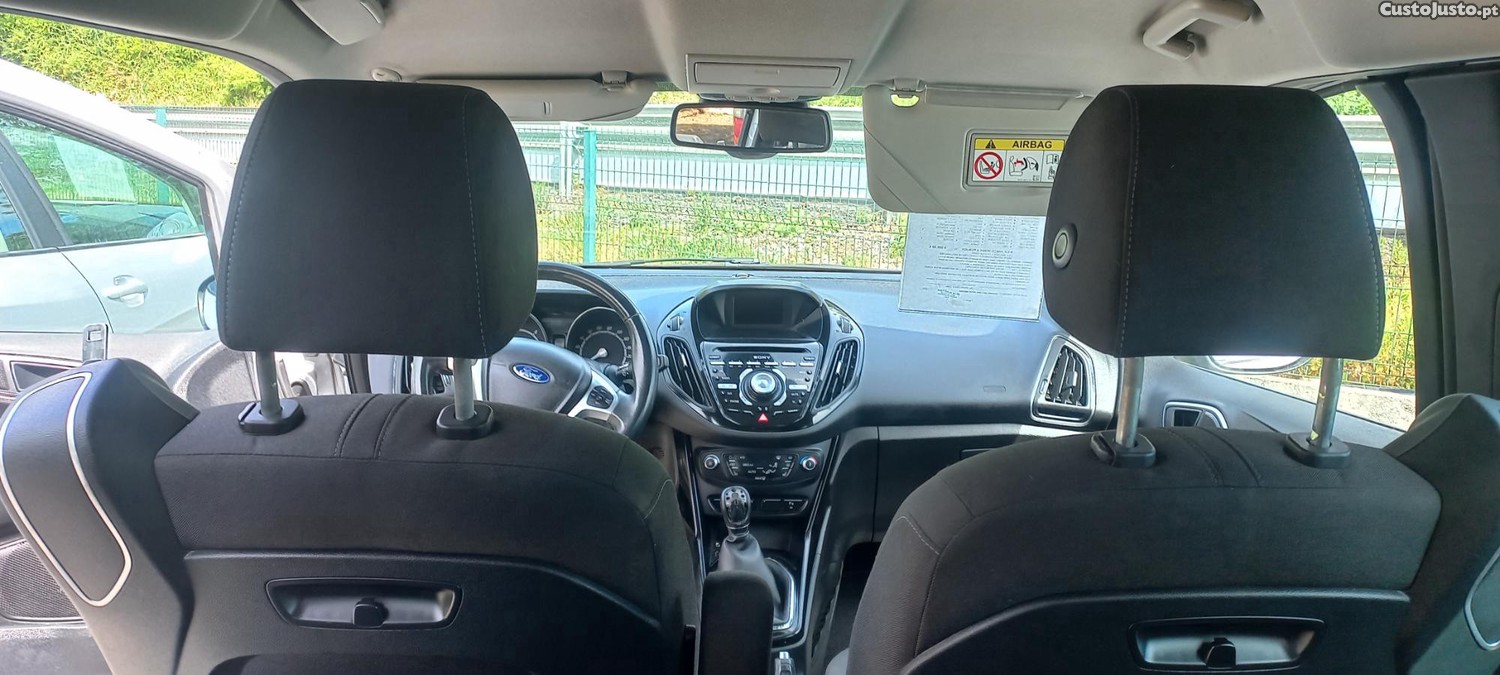 Ford B-Max Titânio — fotografia 4
