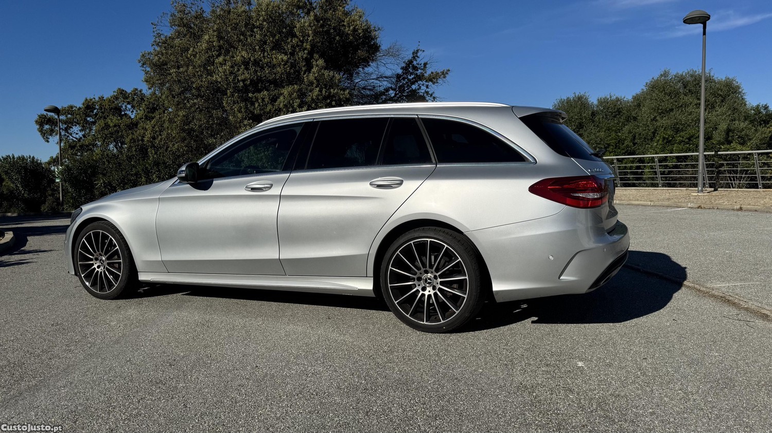 Mercedes-Benz C 300 C300h — fotografia 5