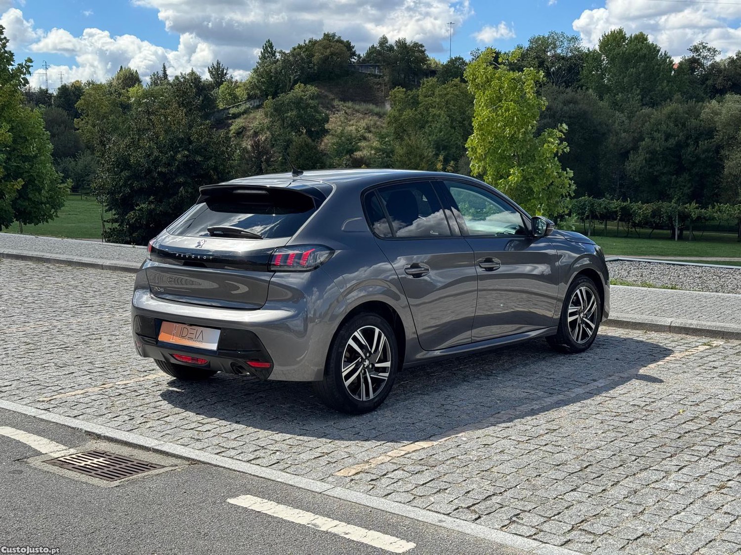 Peugeot 208 1.2 Allure Pack — fotografia 9