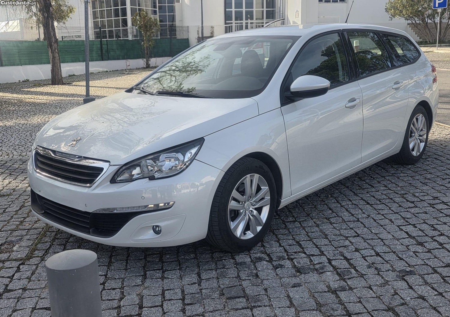 Peugeot 308 Sw 1.6 hdi — fotografia 5