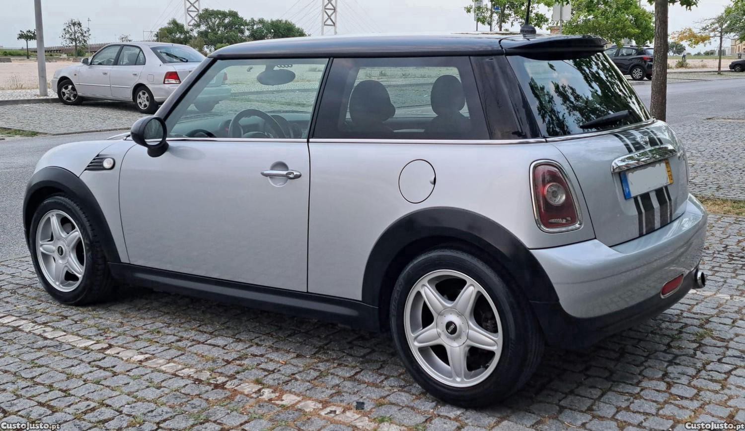 MINI Cooper D 1.6 Oportunidade ! — fotografia 6