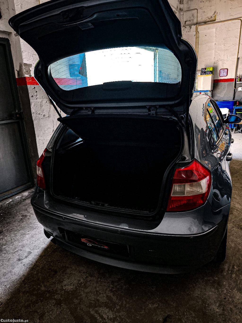 BMW 116 i — fotografia 2