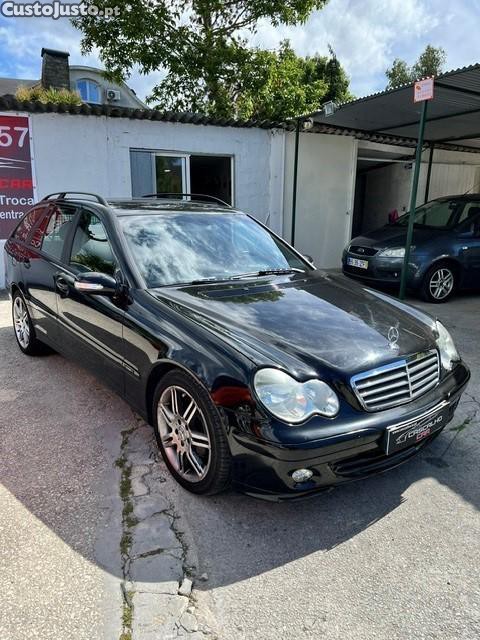 Mercedes-Benz C 220 CDI Auto Classic — fotografia 10