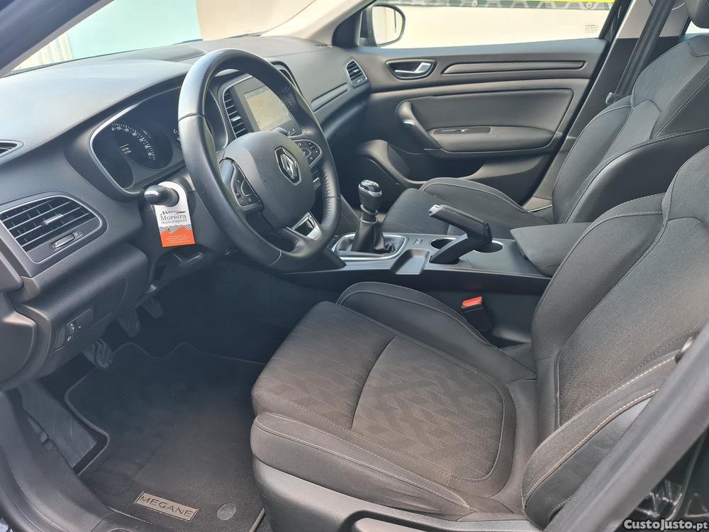 Renault Mégane 1.5 DCI Limited 115cv — fotografia 7