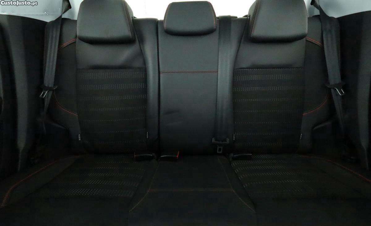 Peugeot 208 GTLine — fotografia 2