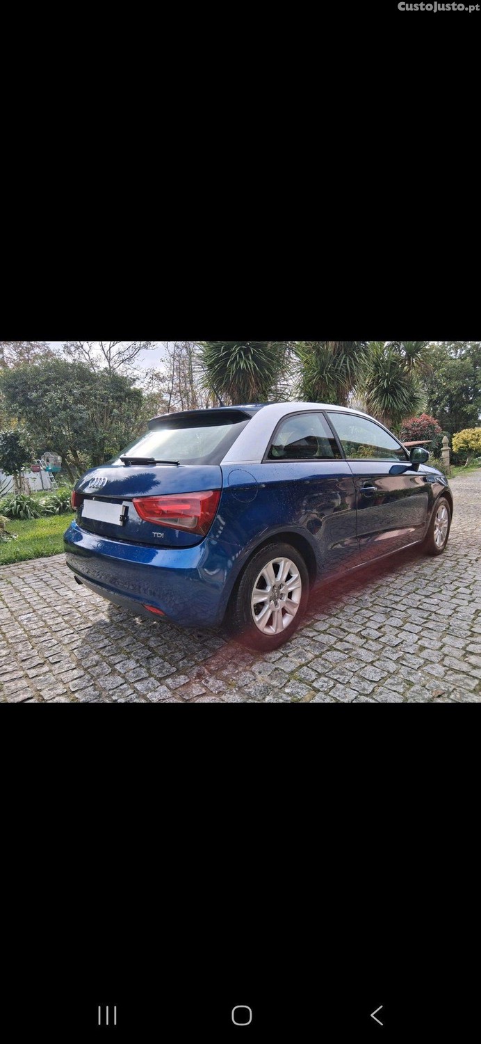 Audi A1 1.6tdi sport — fotografia 9