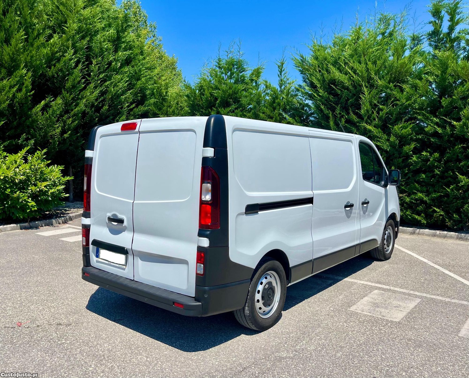 Renault Trafic L2H1 2.0 dCi Grand Confort IVA/Dedu. — fotografia 9