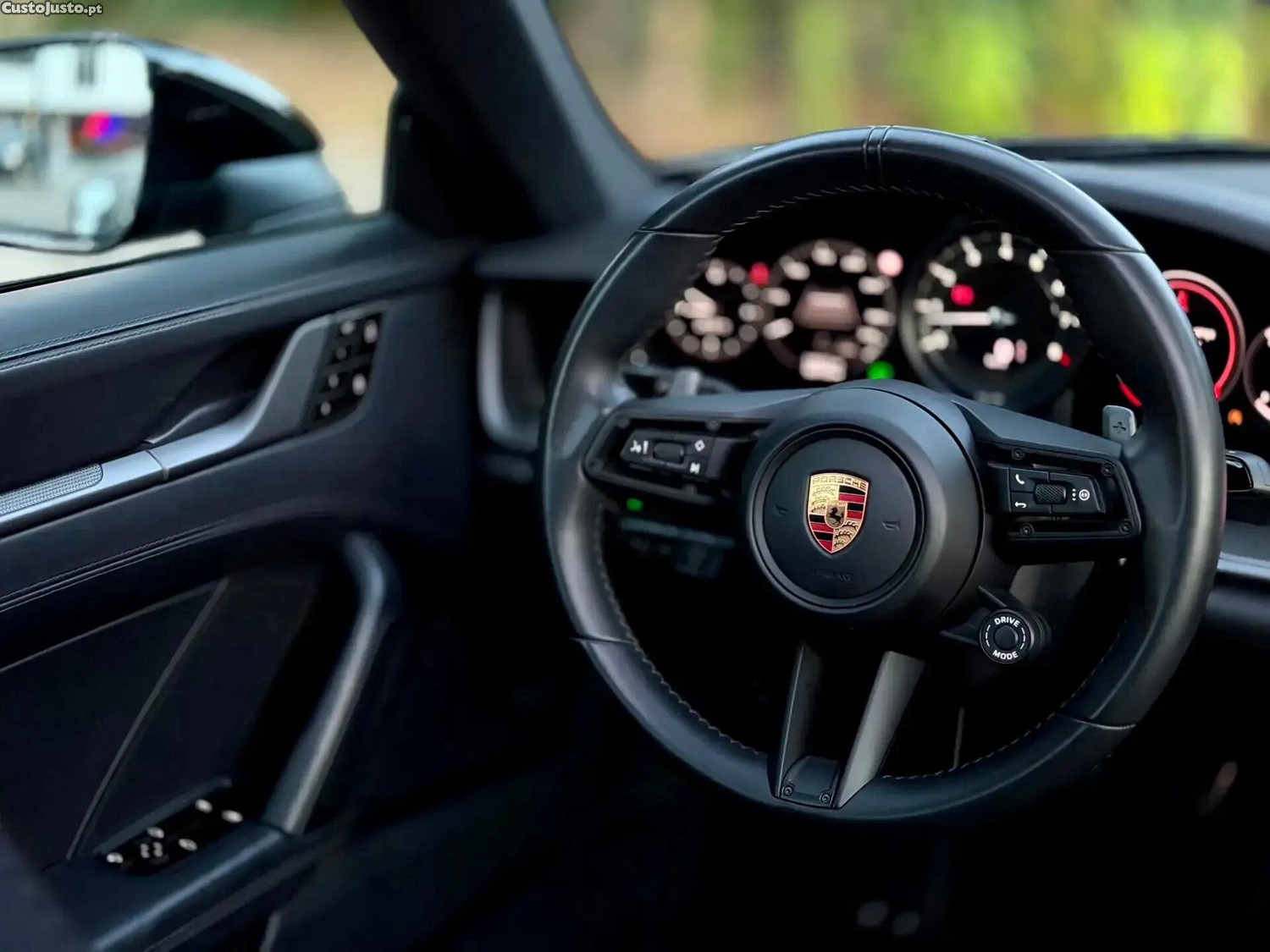 Porsche 911 Carrera 4 PDK — fotografia 8
