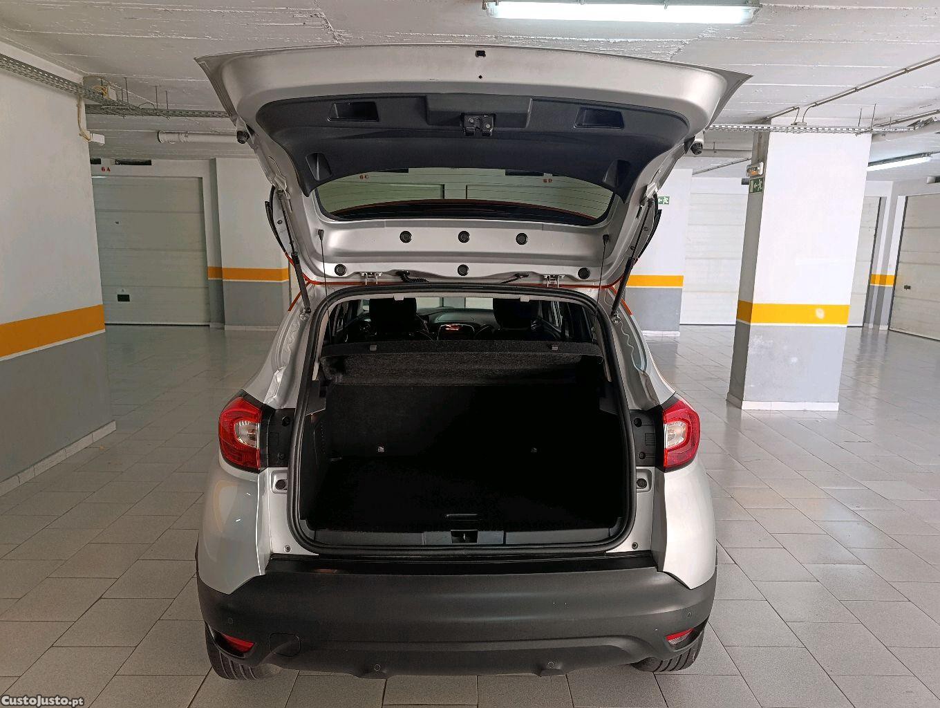 Renault Captur Exclusive — fotografia 8