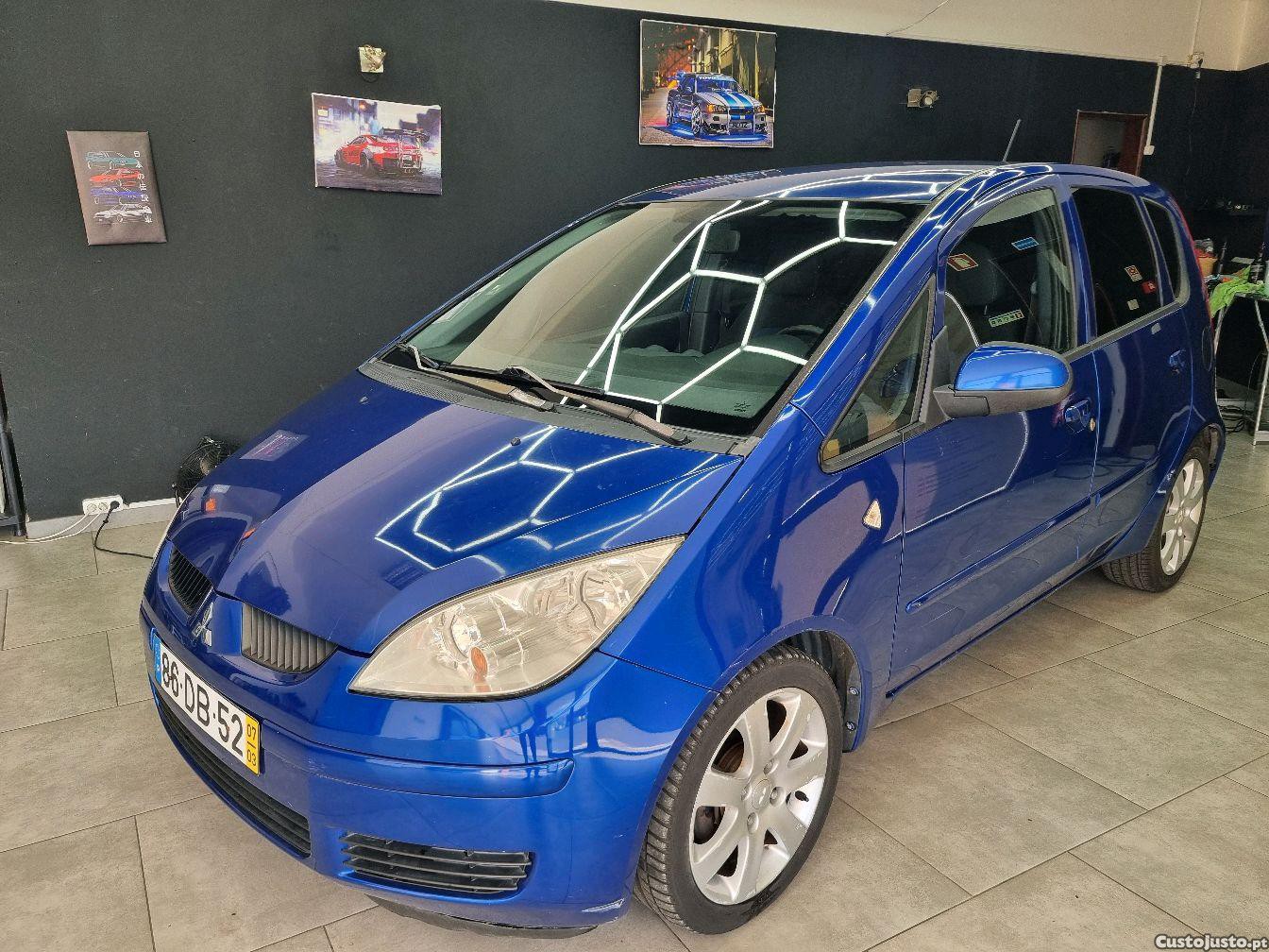 Mitsubishi Colt 80 000km — fotografia 11