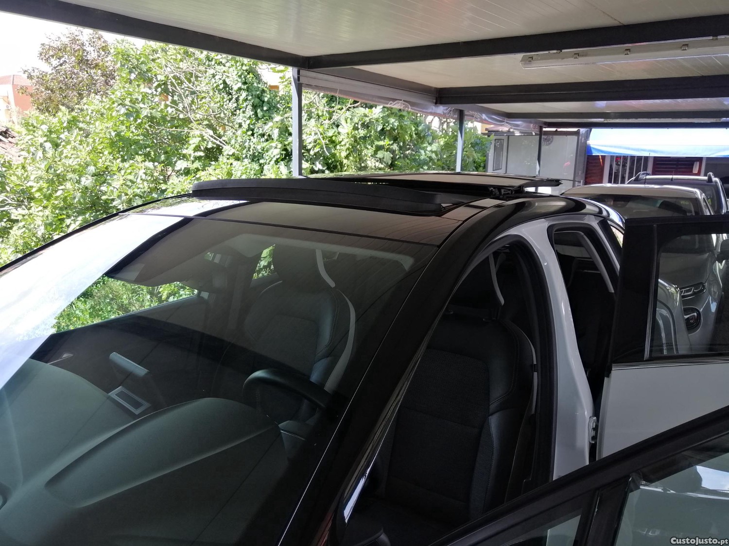 Renault Captur 1.0 TCe Exclusive — photo 2