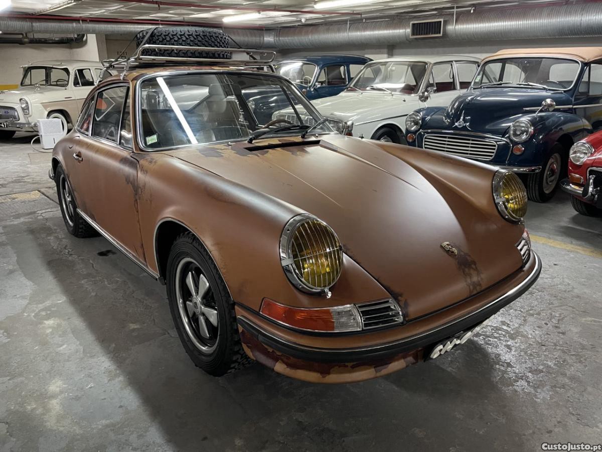 Porsche 911 T 2.4 foto 4