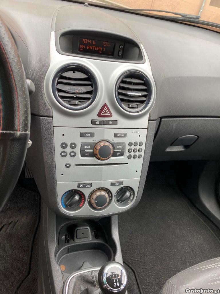 Opel Corsa 1.2 Enjoy — fotografia 4