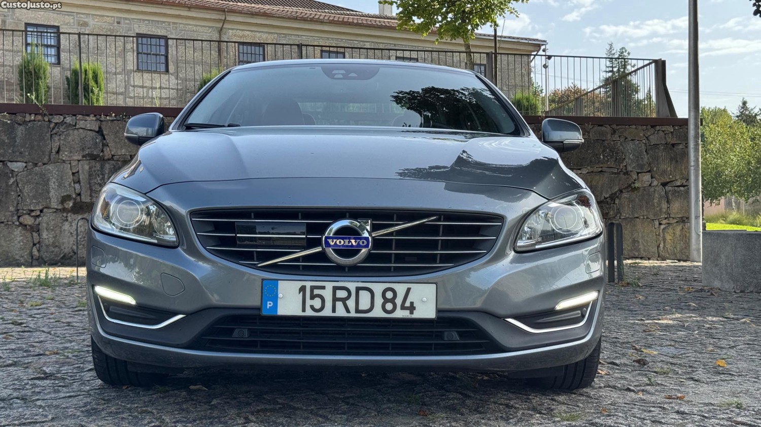 Volvo S60 D4 - 16