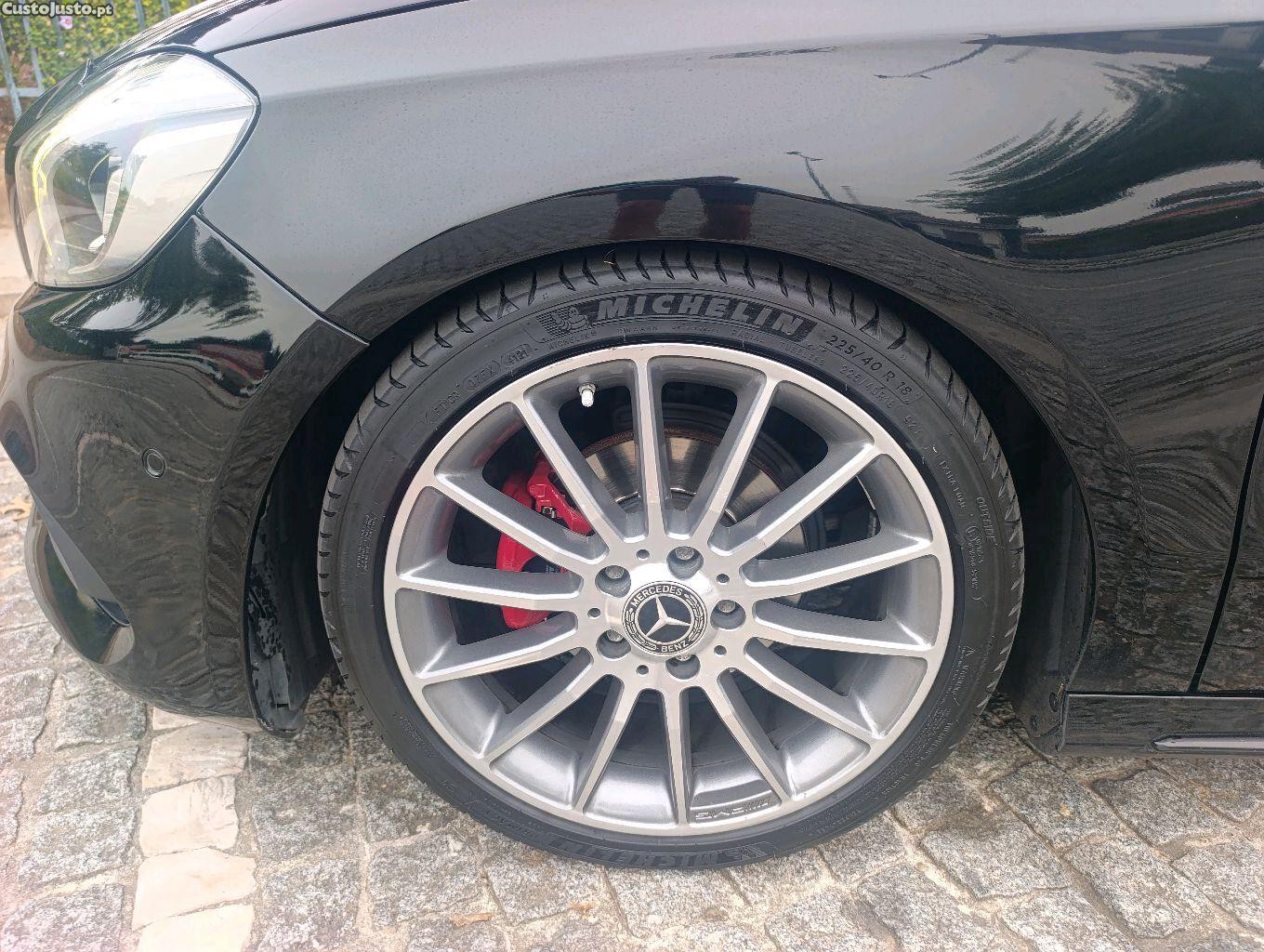 Mercedes-Benz A 180 Line AMG — fotografia 6