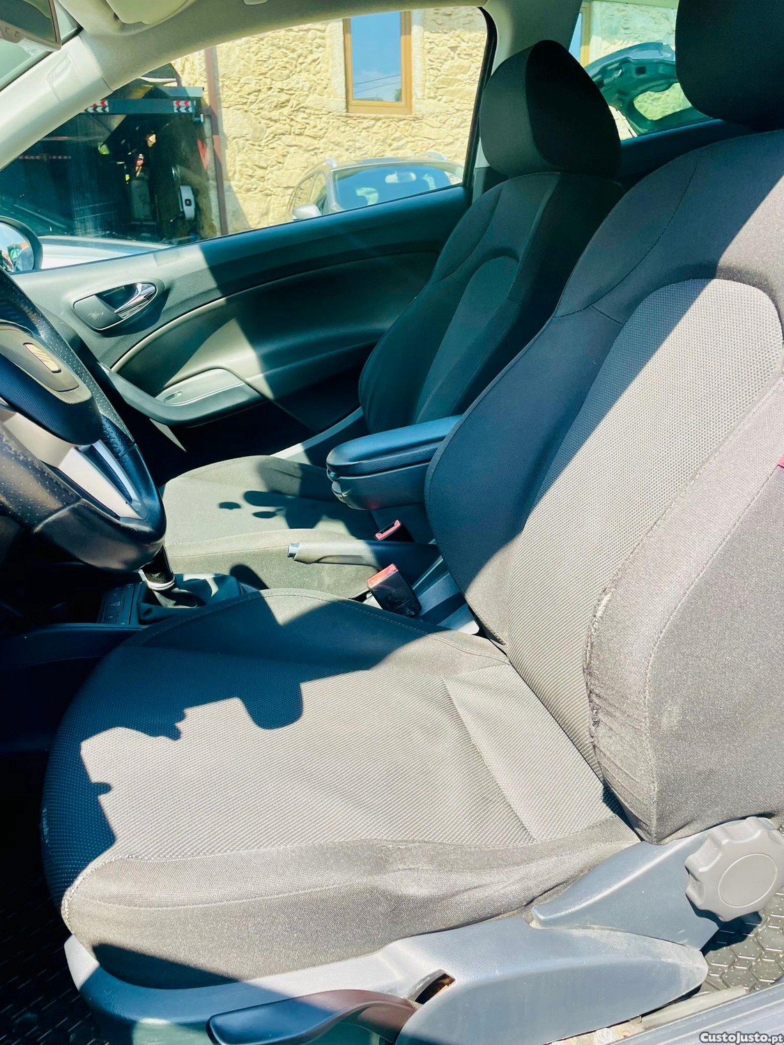 SEAT Ibiza 1.4 TDi Sport DPF — fotografia 3