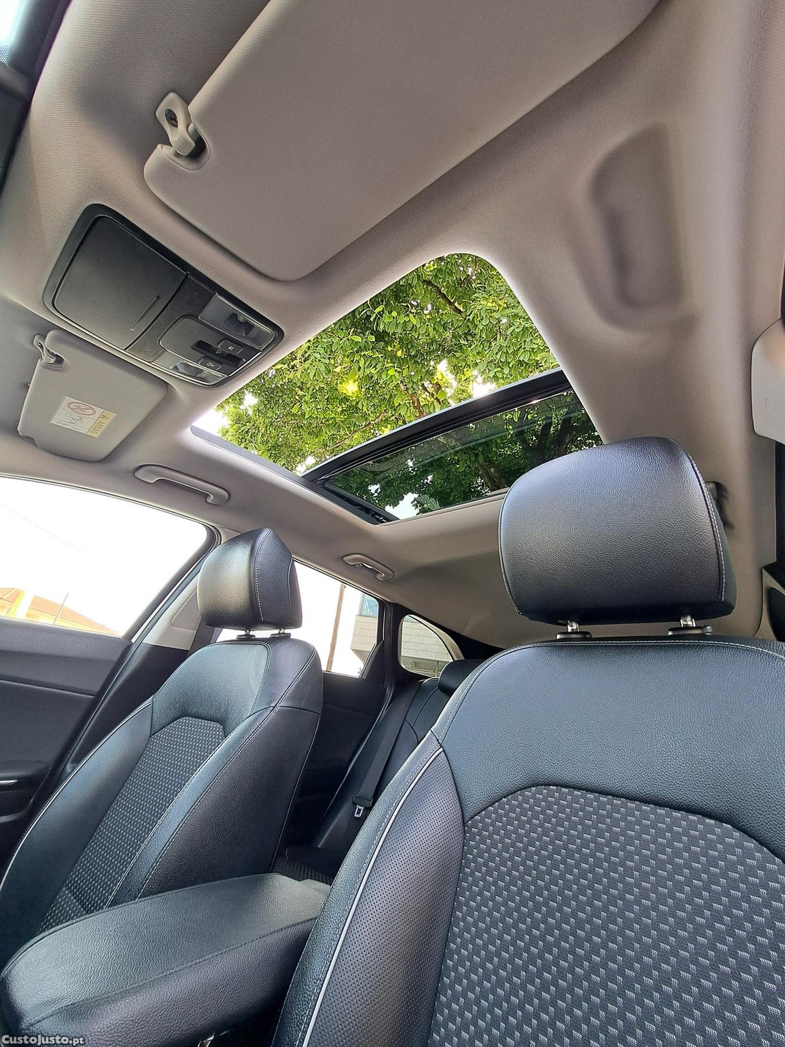 Kia Ceed SW 1.6 CRDI MHEV Drive + SRF — fotografia 10