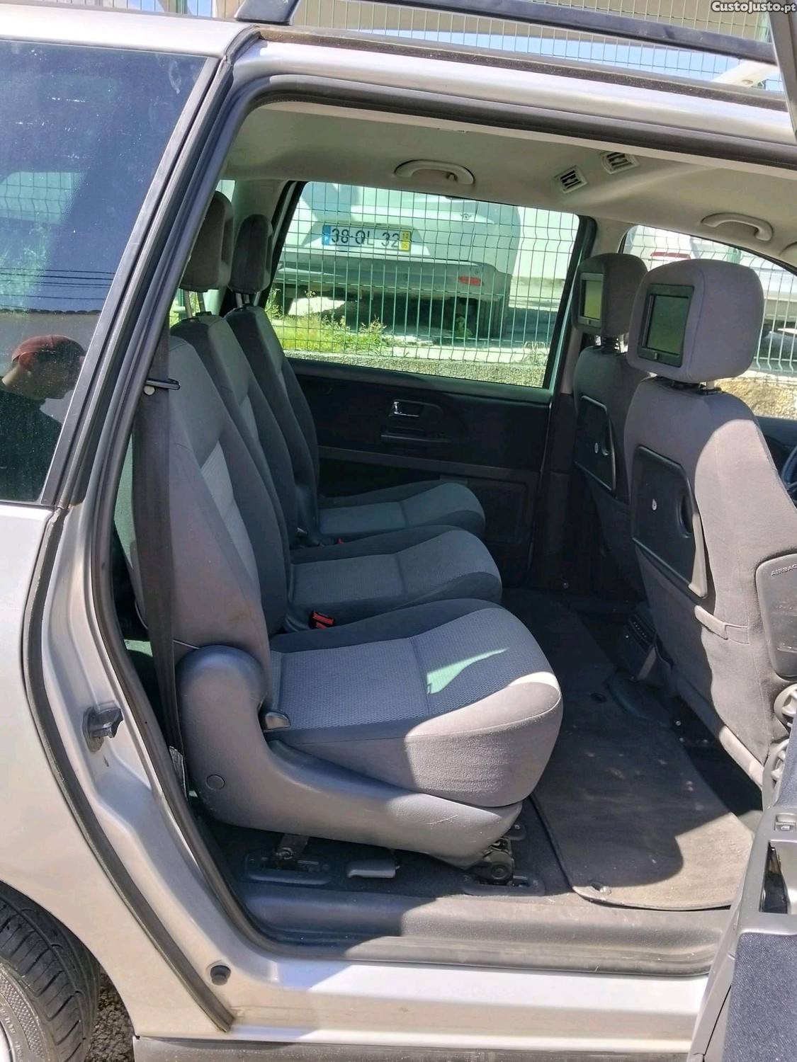 SEAT Alhambra TDI — fotografia 3