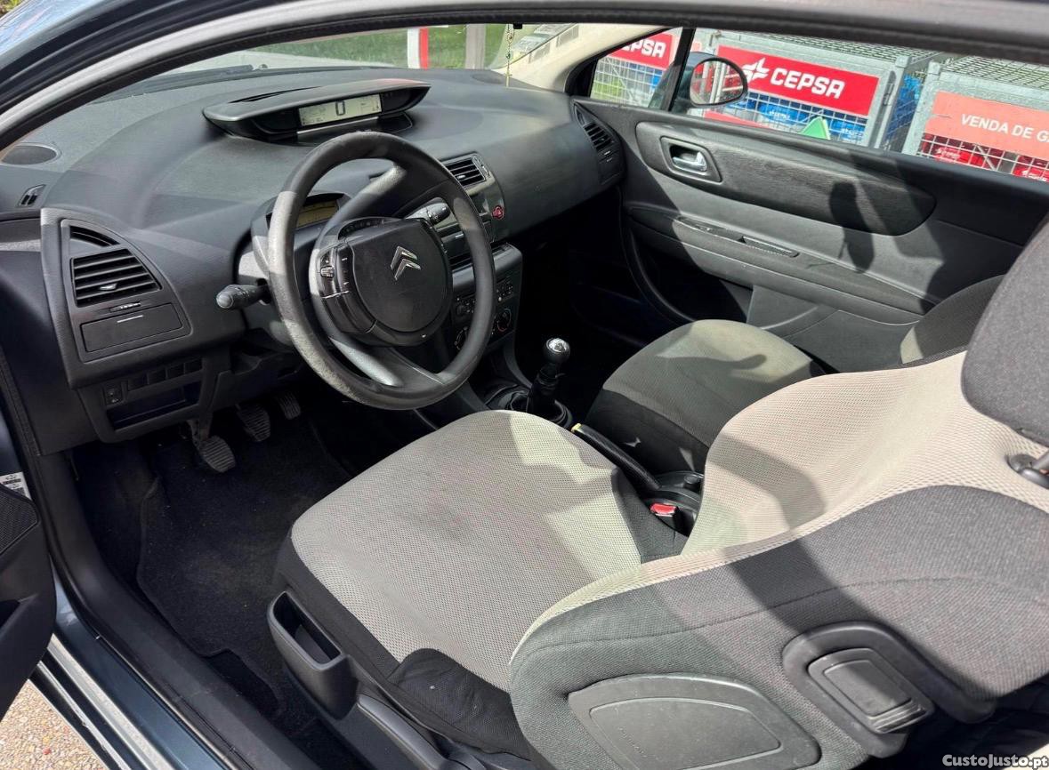 Citroën C4 1.6hdi — fotografia 4