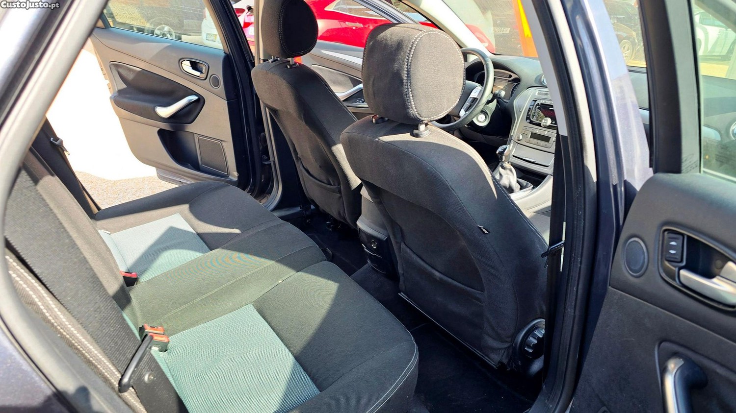 Ford Mondeo SW 1.8 TDCi Titanium ECOnetic — fotografia 4