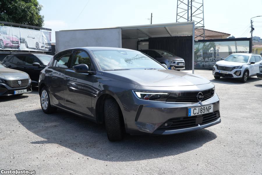 Opel Astra 1.2 T Edition — fotografia 8