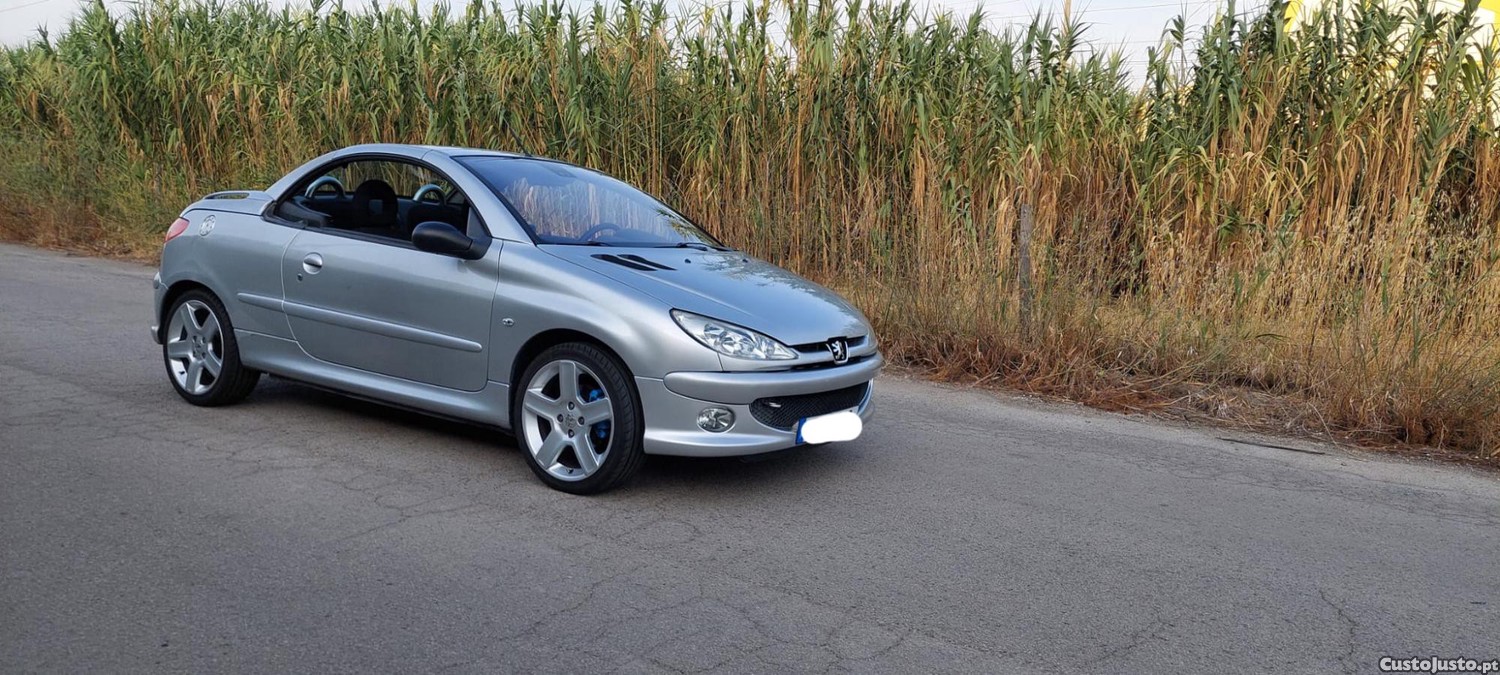 Peugeot 206 CC 1.6 HDI - 110 Cvs — fotografia 2