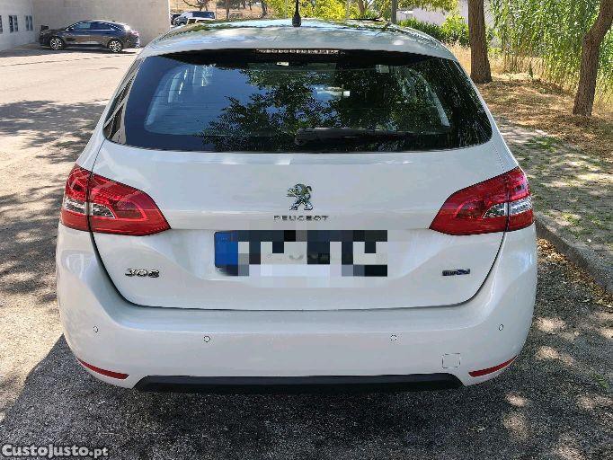 Peugeot 308 SW — fotografia 8