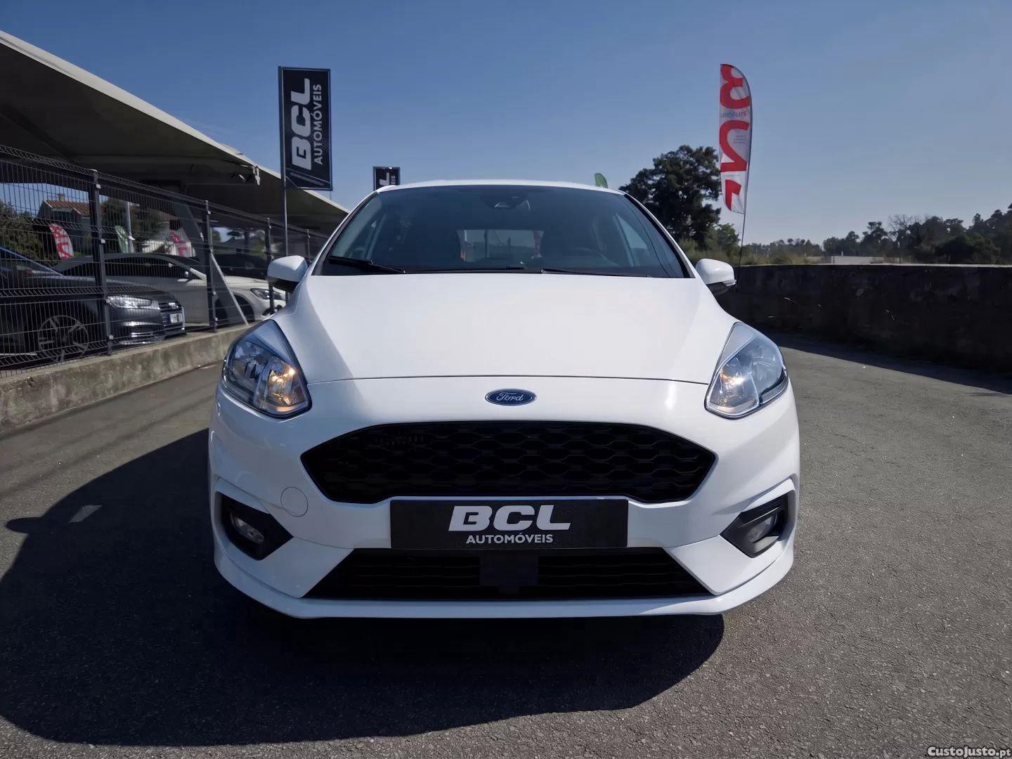 Ford Fiesta 1.0 ecoboost s&s st-line — fotografia 22