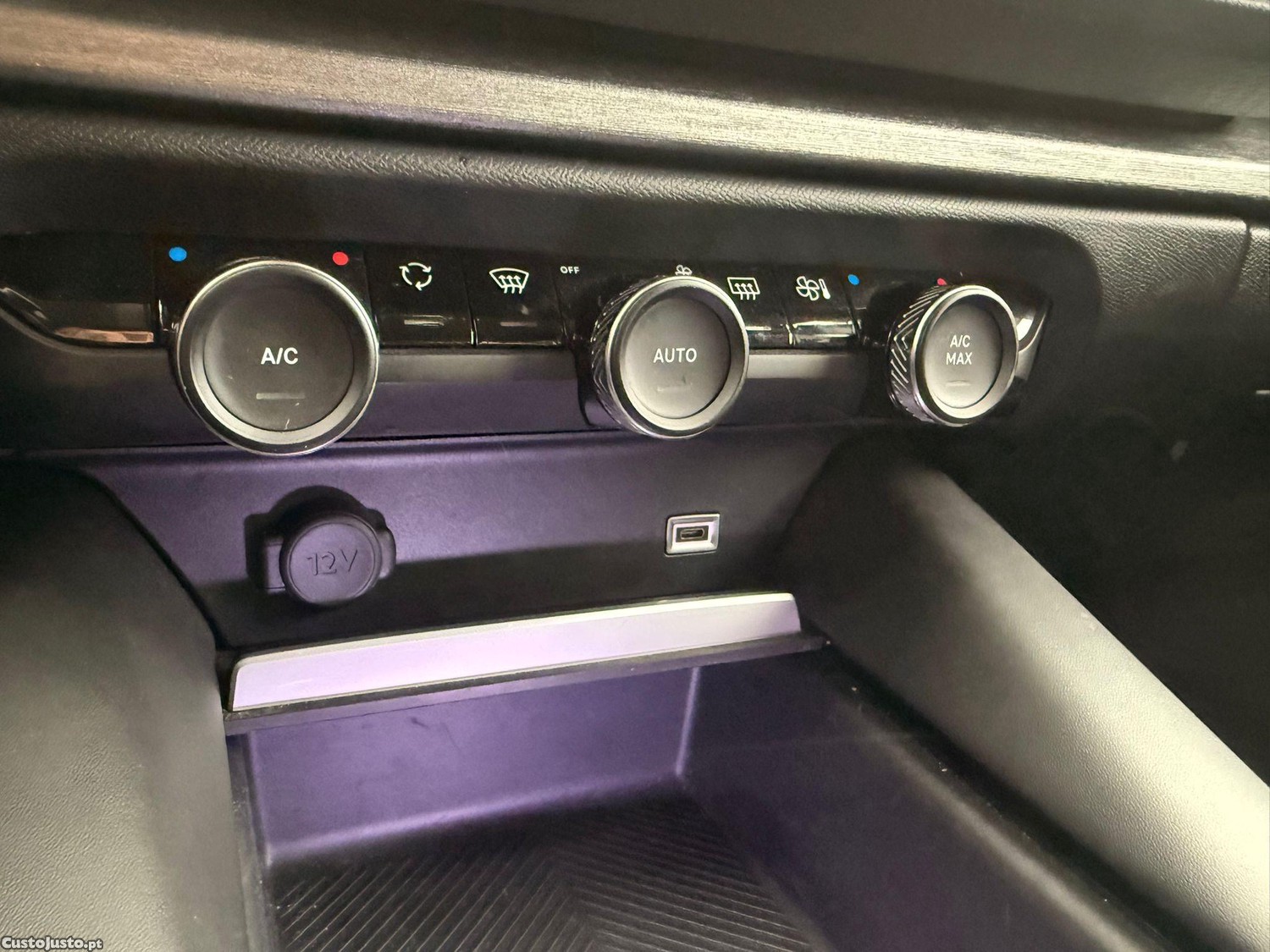 Citroën C5 X 1.6 Hybrid Feel Pack e-EAT8 — fotografia 5