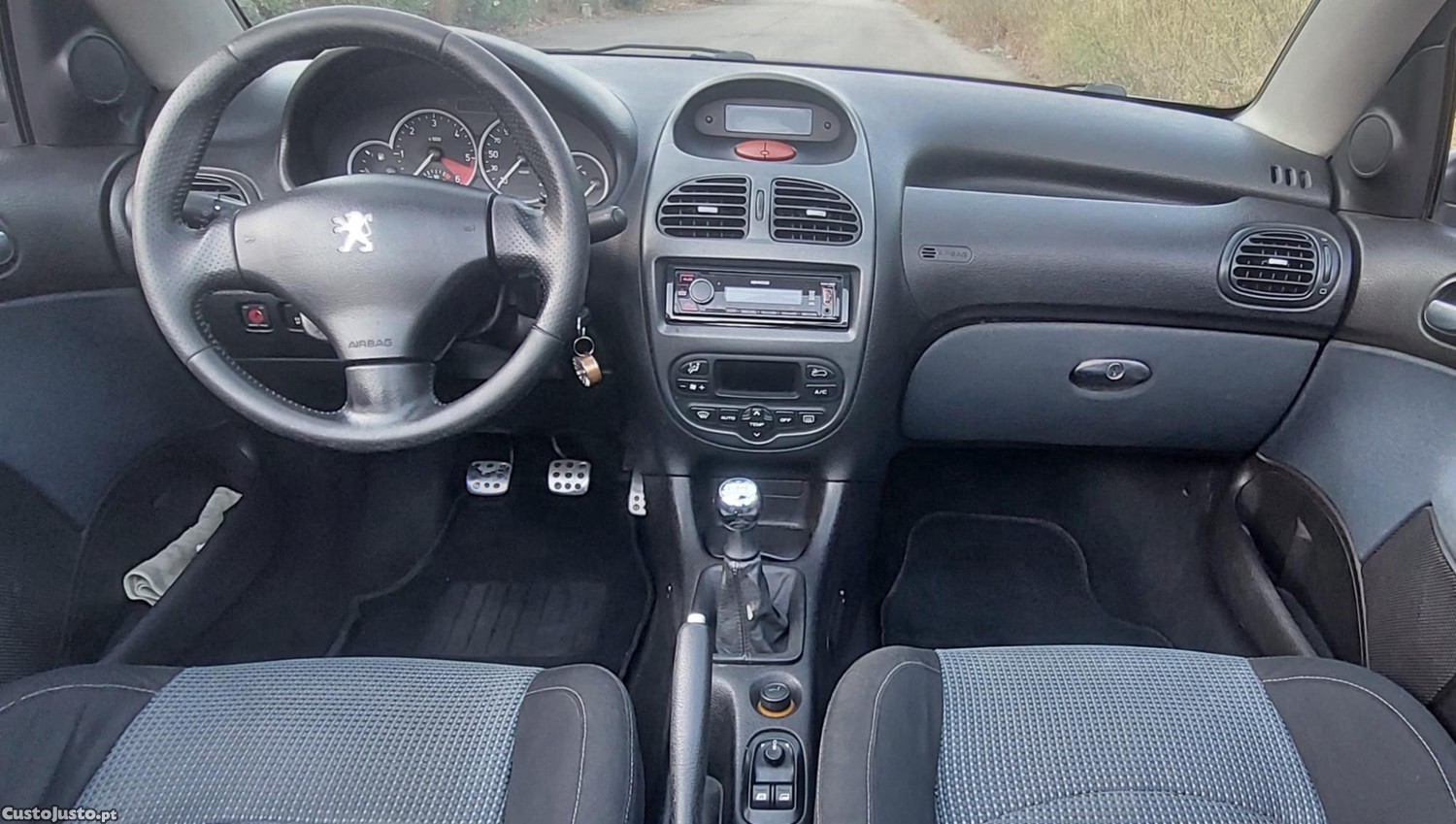 Peugeot 206 CC 1.6 HDI - 110 Cvs — fotografia 7