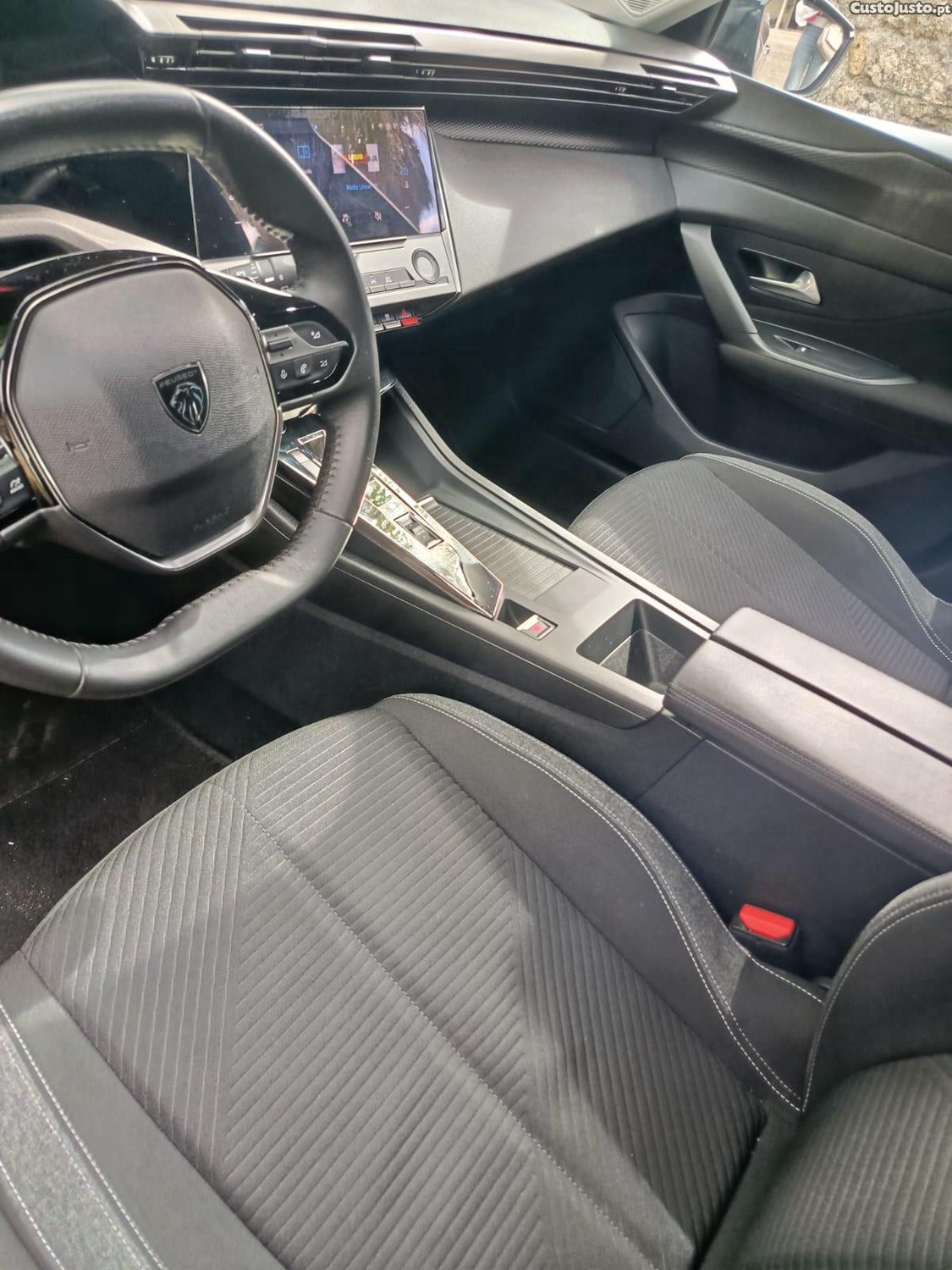 Peugeot 308 SW 1.5 Blue HDi Active Pack EAT8 — fotografia 4