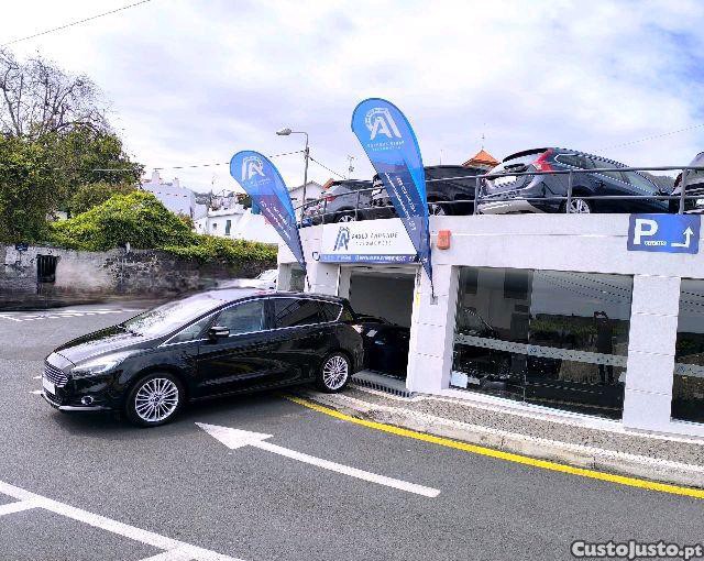 Ford S-Max titanium powershift — fotografia 5