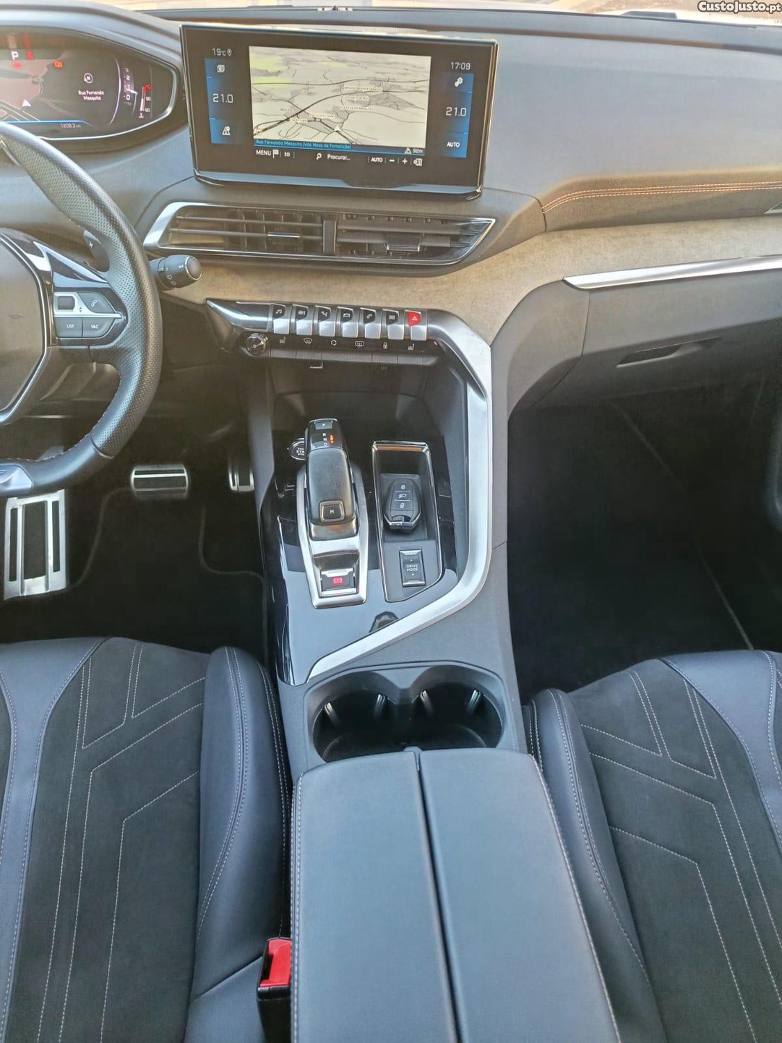 Peugeot 5008 1.2 EAT8 GT LINE — fotografia 3