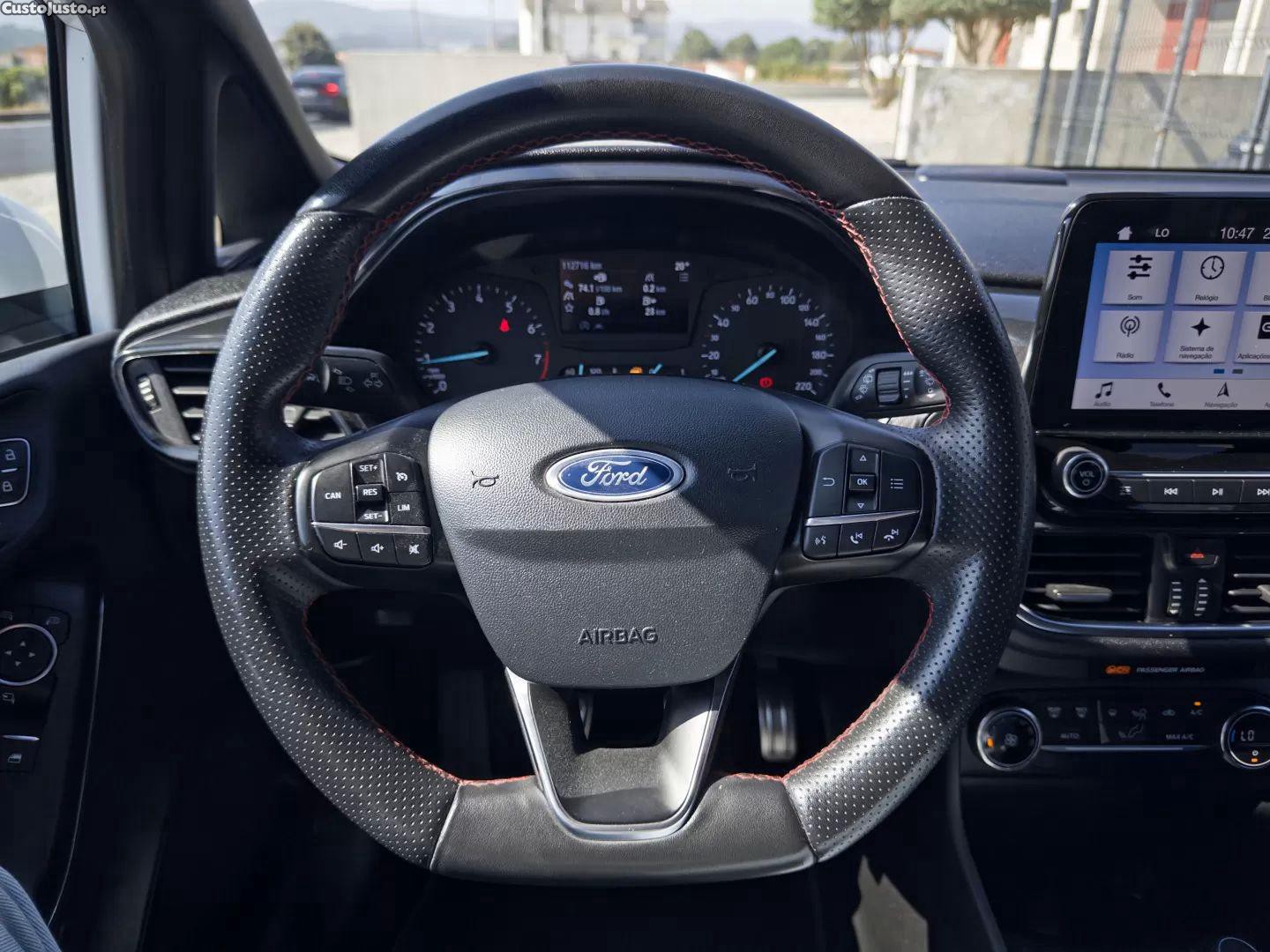 Ford Fiesta 1.0 ecoboost s&s st-line — fotografia 11