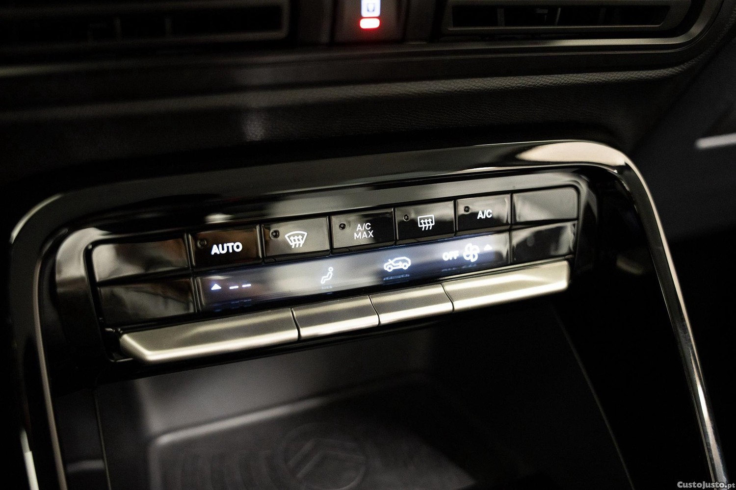 Citroën e-C3 44 kWh Autonomia Conforto Max — fotografia 7
