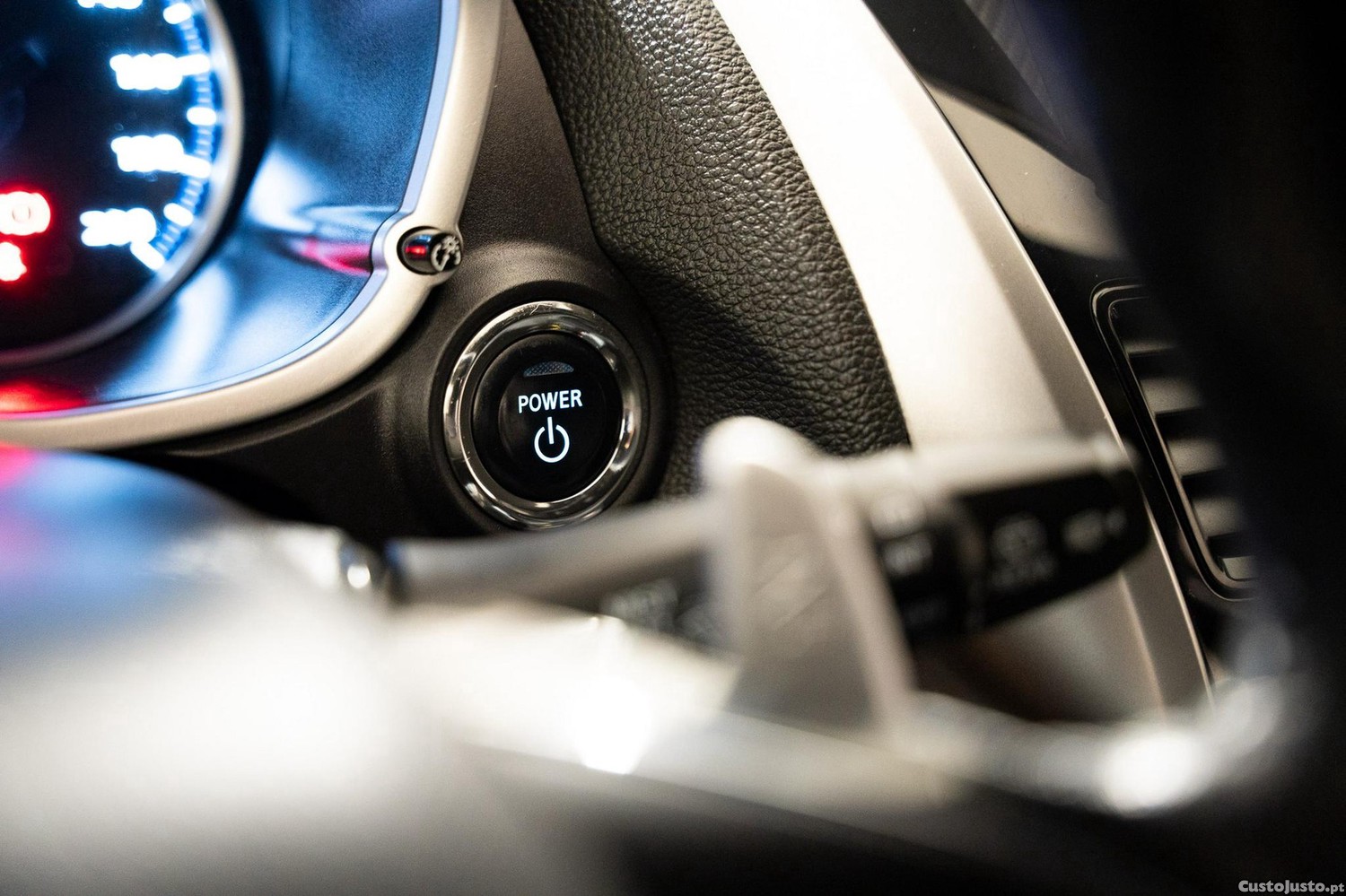 Mitsubishi Eclipse Cross 2.4 PHEV eMotion — fotografia 12