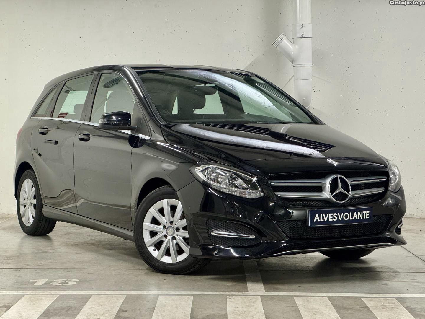 Mercedes-Benz B 180 CDi Style Aut. — fotografia 15