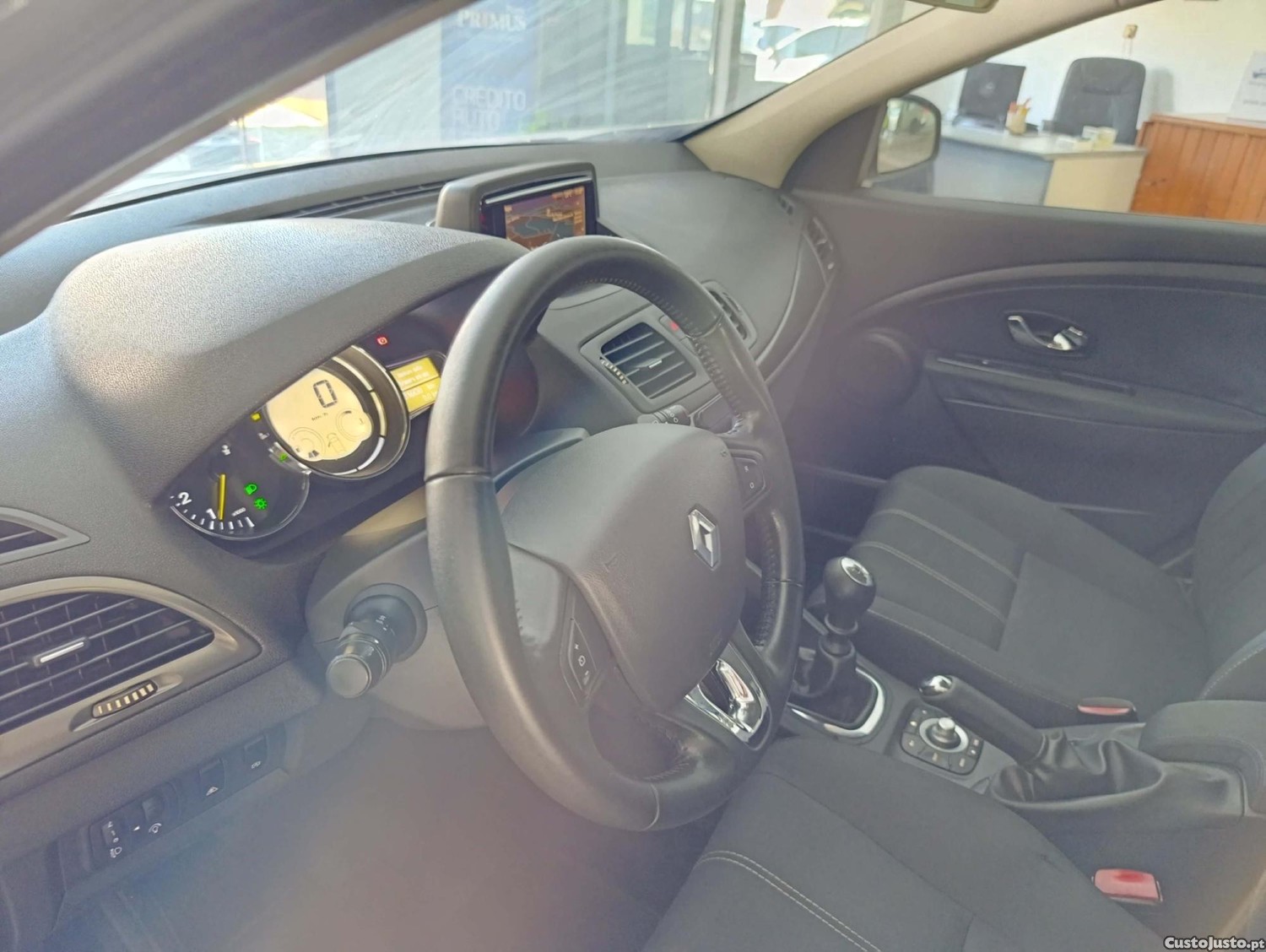Renault Mégane 1.5 DCI110 cv — fotografia 3