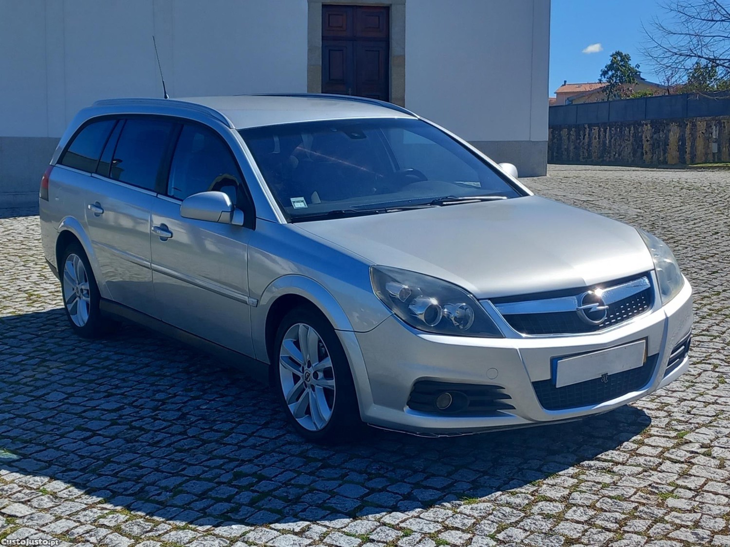 Opel Vectra 1.9 cdti 150cv — fotografia 7