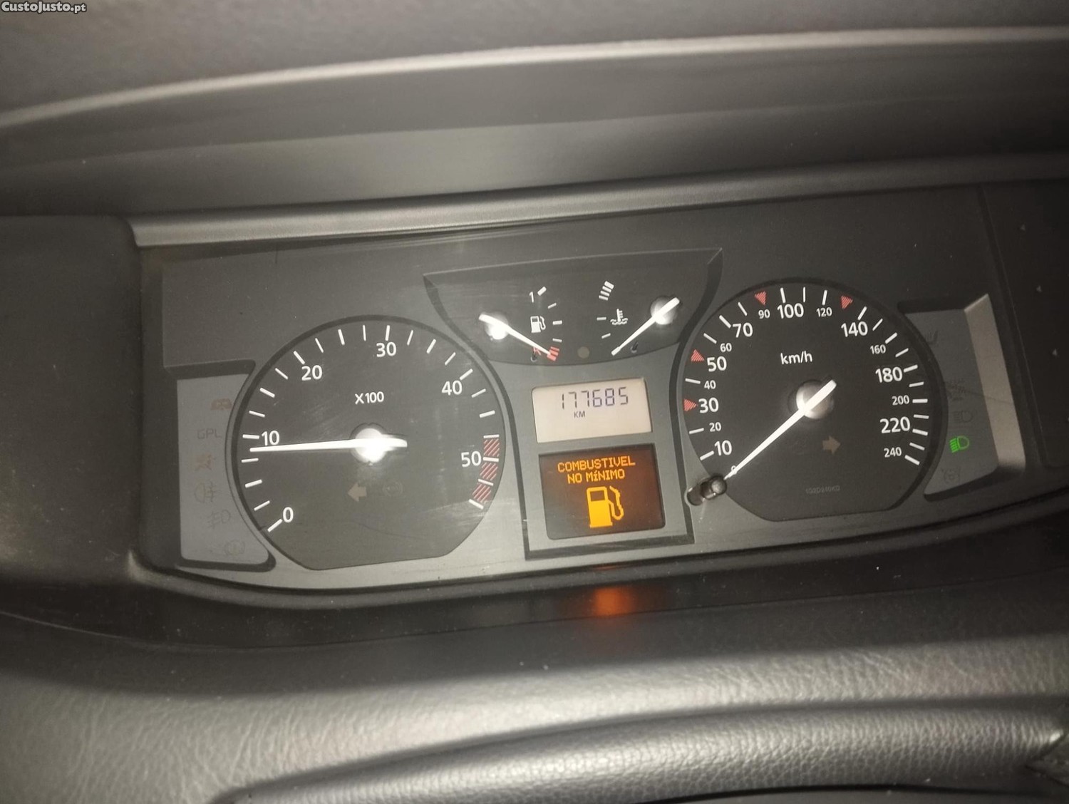 Renault Vel Satis Sedan — fotografia 4