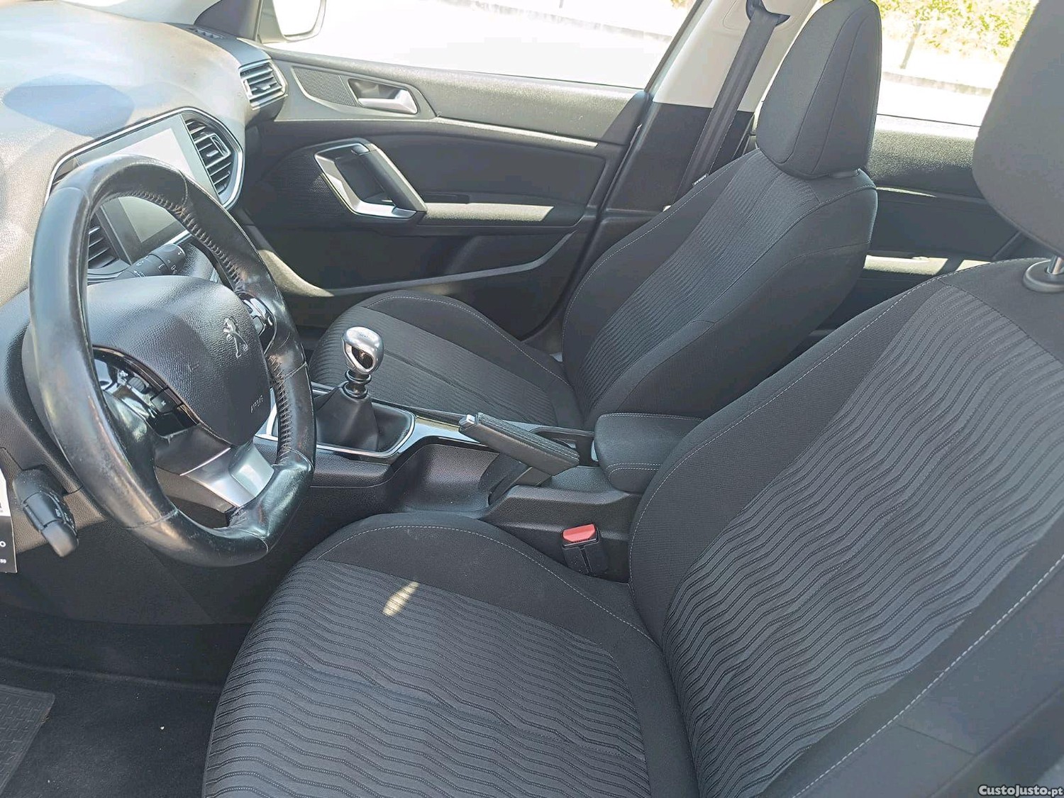 Peugeot 308 1.6 HDi 120cv Allure — fotografia 7