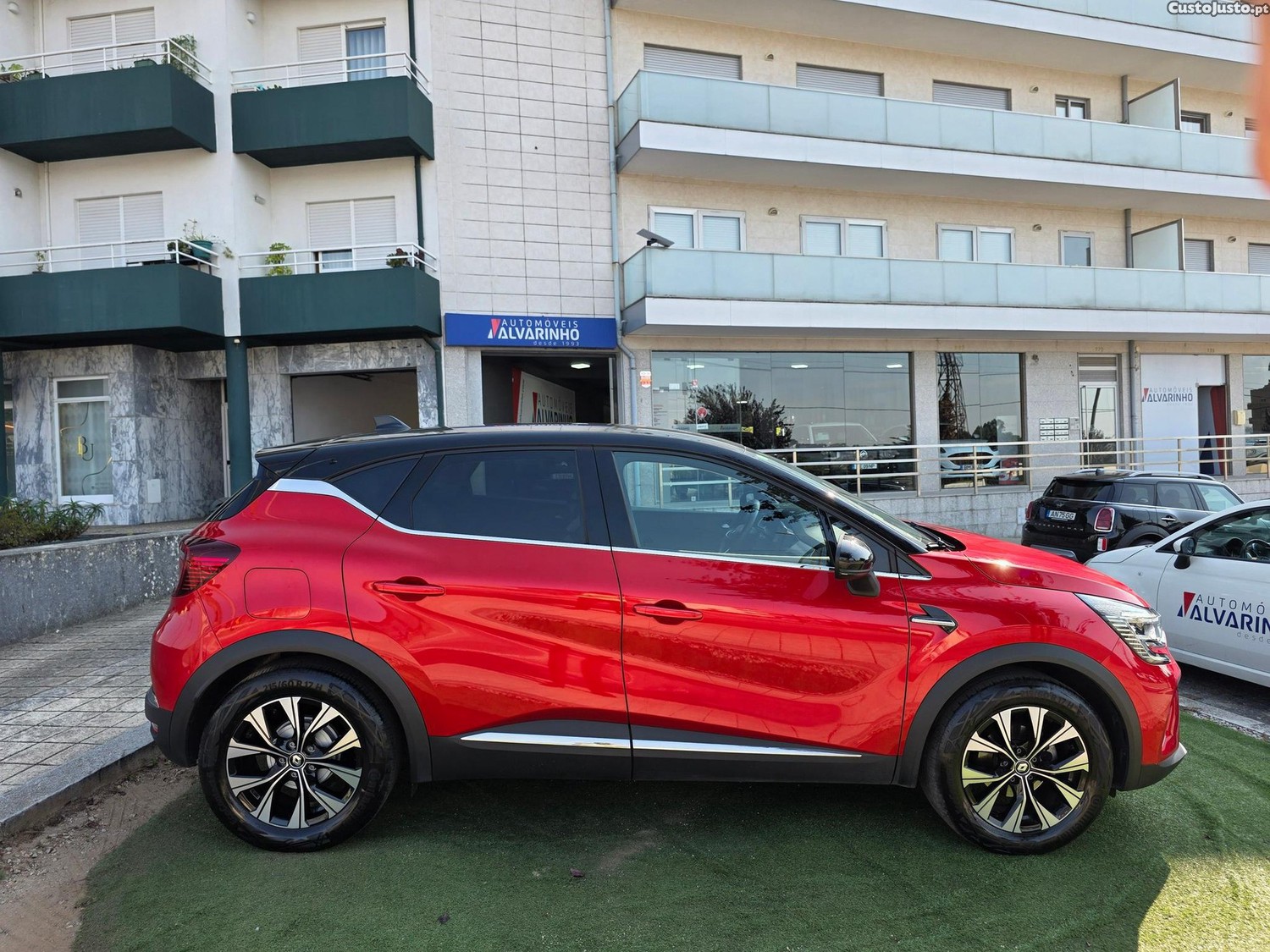 Renault Captur 1.0 TCe Techno Bi-Fuel — fotografia 24
