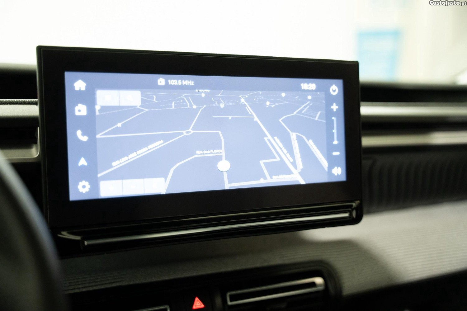 Citroën e-C3 44 kWh Autonomia Conforto Max — fotografia 8