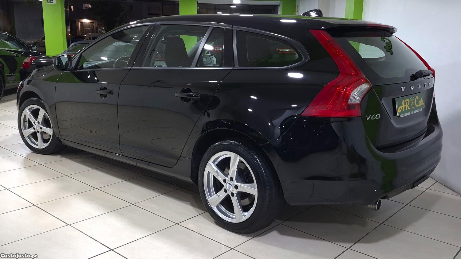 Volvo V60 1.6d D2 115cv — fotografia 9