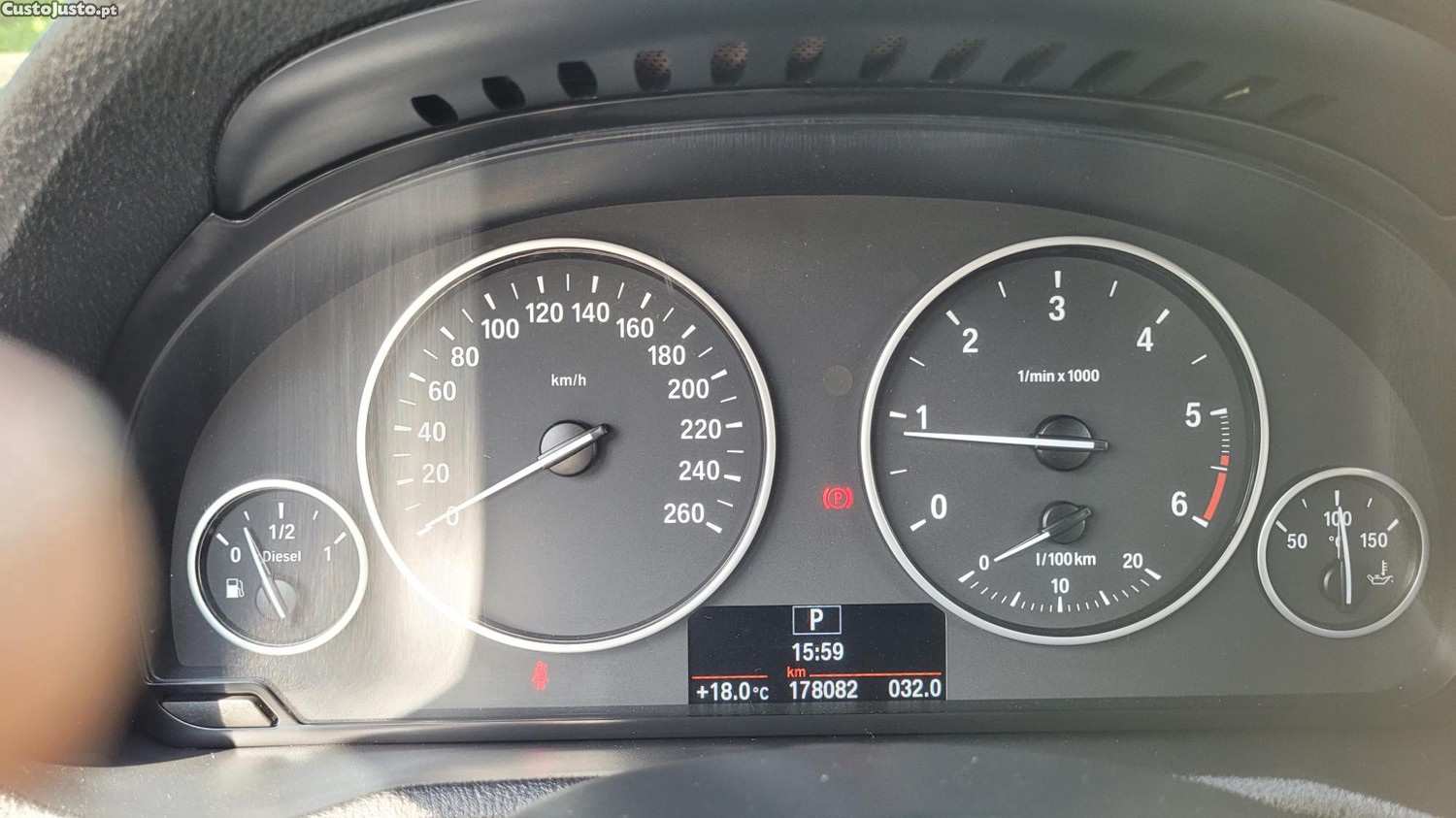 BMW X3 Xdrive20d — fotografia 2
