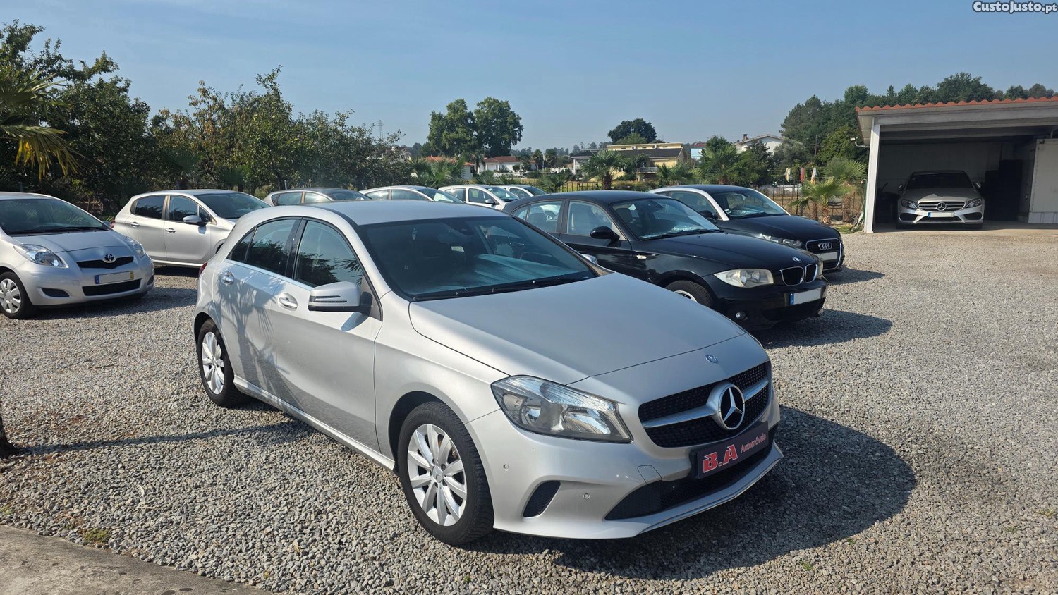 Mercedes-Benz A 180 122cv — fotografia 9