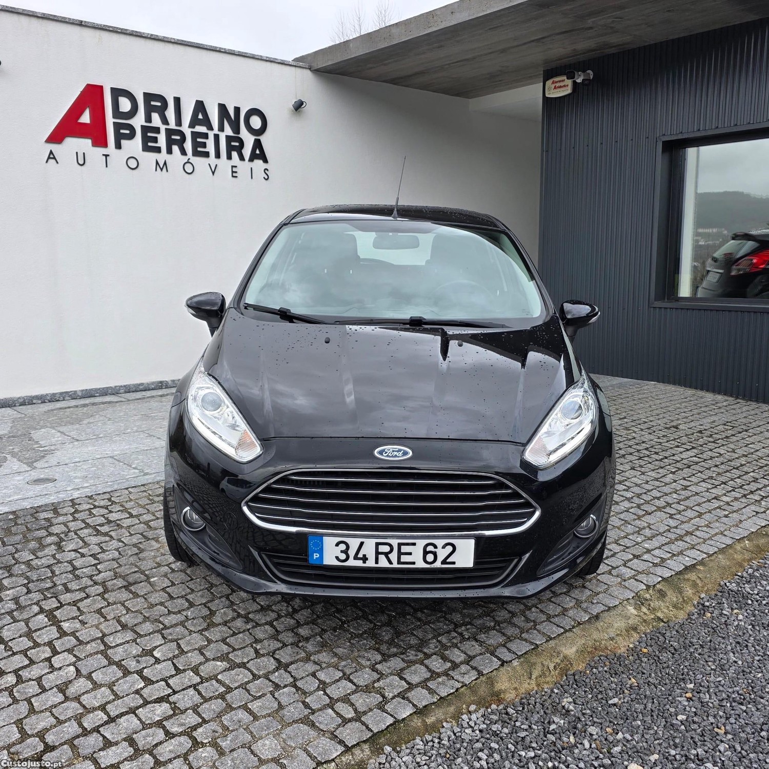 Ford Fiesta 1.5 TDCi Titanium — fotografia 17