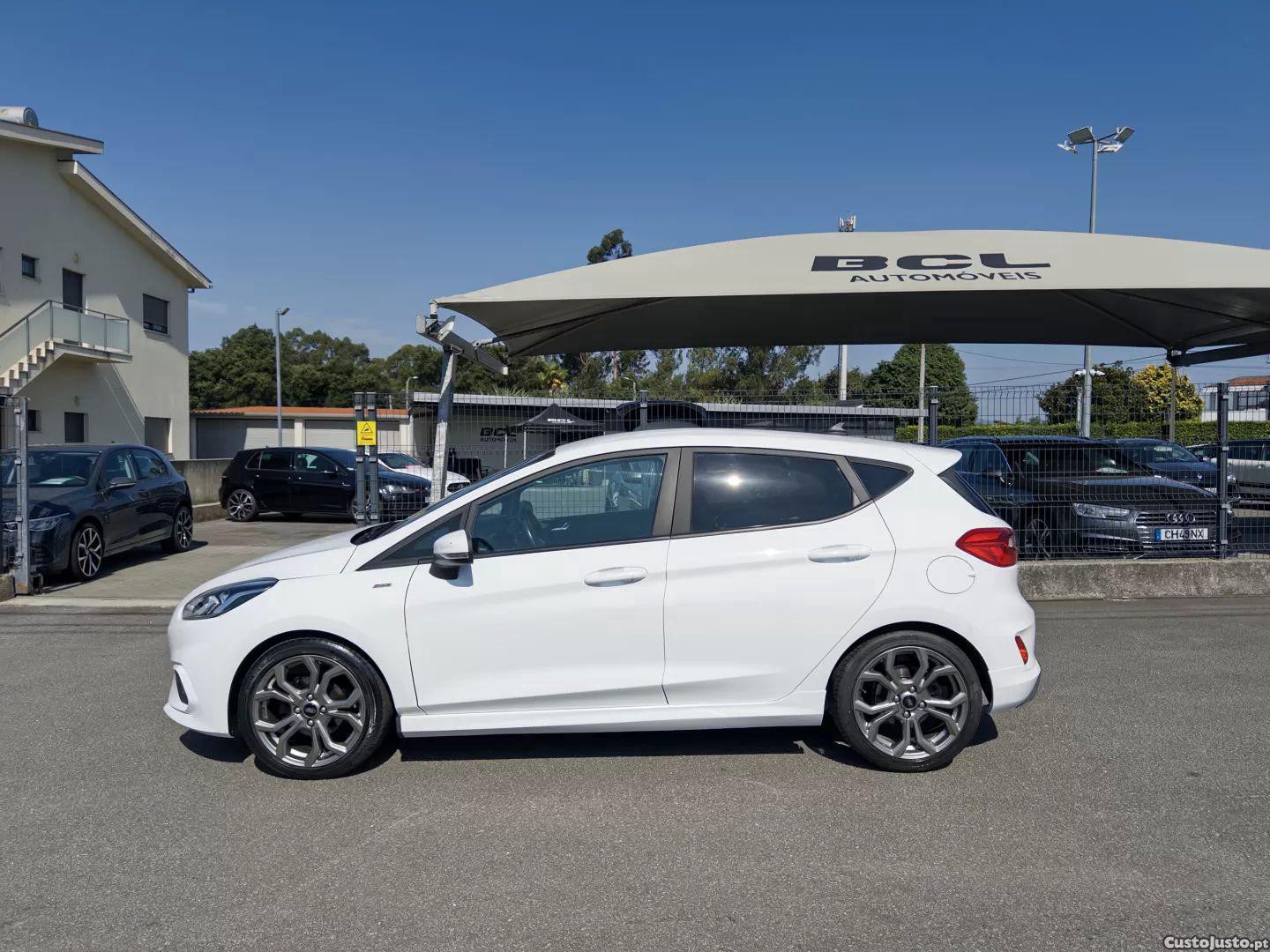 Ford Fiesta 1.0 ecoboost s&s st-line — fotografia 21
