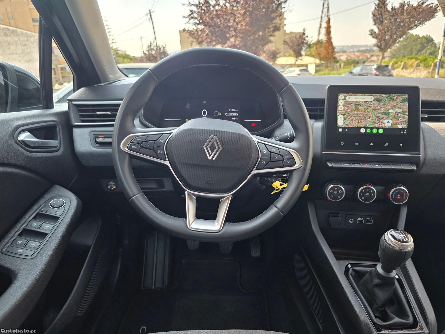 Renault Clio 1.0 TCe Evolution Bi-Fuel — fotografia 22