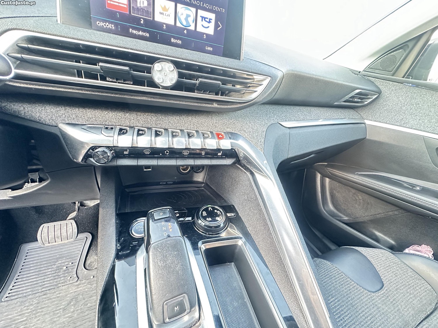 Peugeot 5008 Allure — fotografia 5